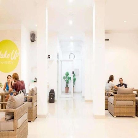 Wakeup Homestay Jogyakarta Zewnętrze zdjęcie