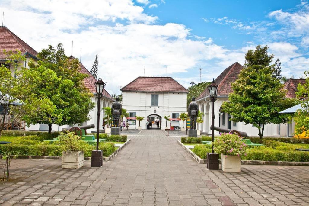 Wakeup Homestay Jogyakarta Zewnętrze zdjęcie